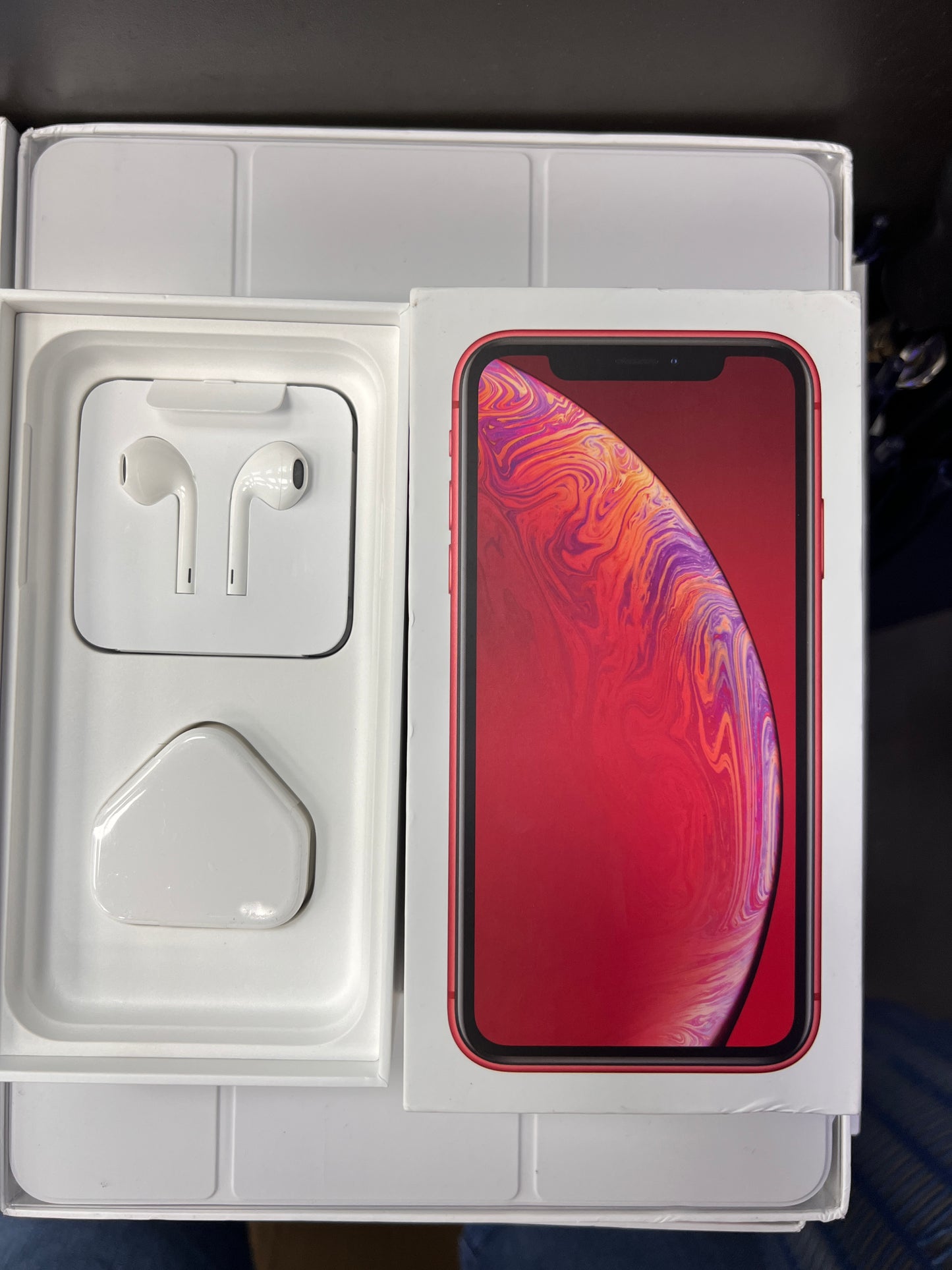 iPhone Xr and iPhone 11 Empty Box with FULL Genuine Accessories